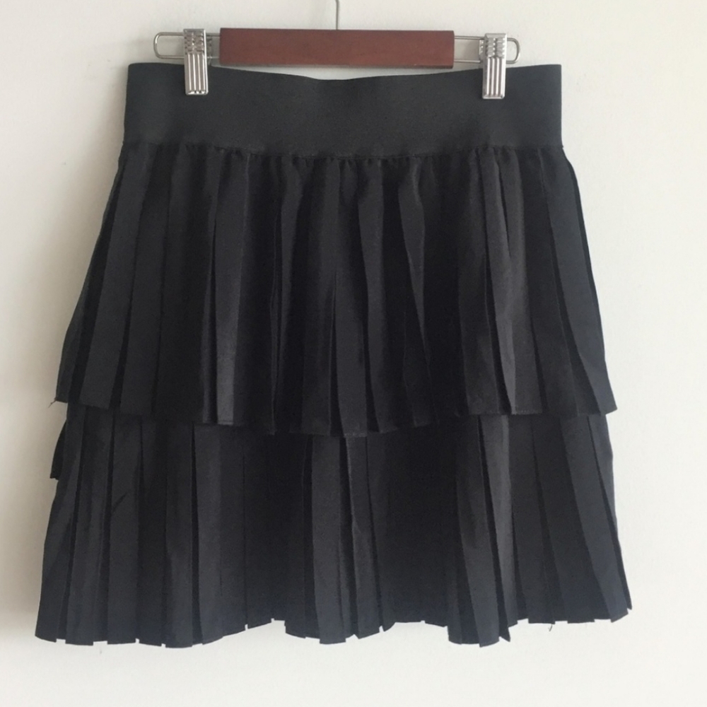 Zara black two tiered pleated skirt